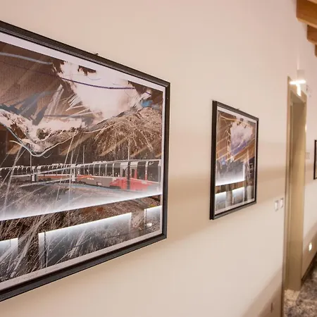 Lifestyle Binario Zero Hotel Tirano