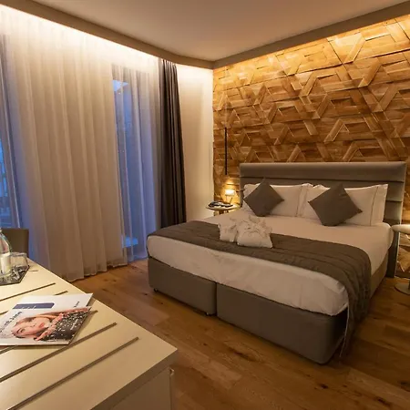 Hotel Lifestyle Binario Zero Tirano